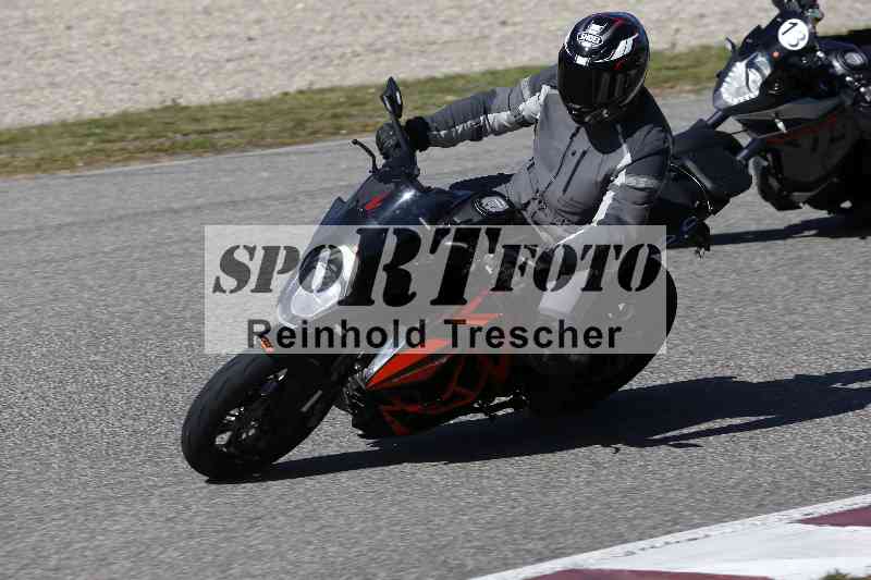 /01 02.04.2026 MAZ ADR/Gruppe rot/ohne